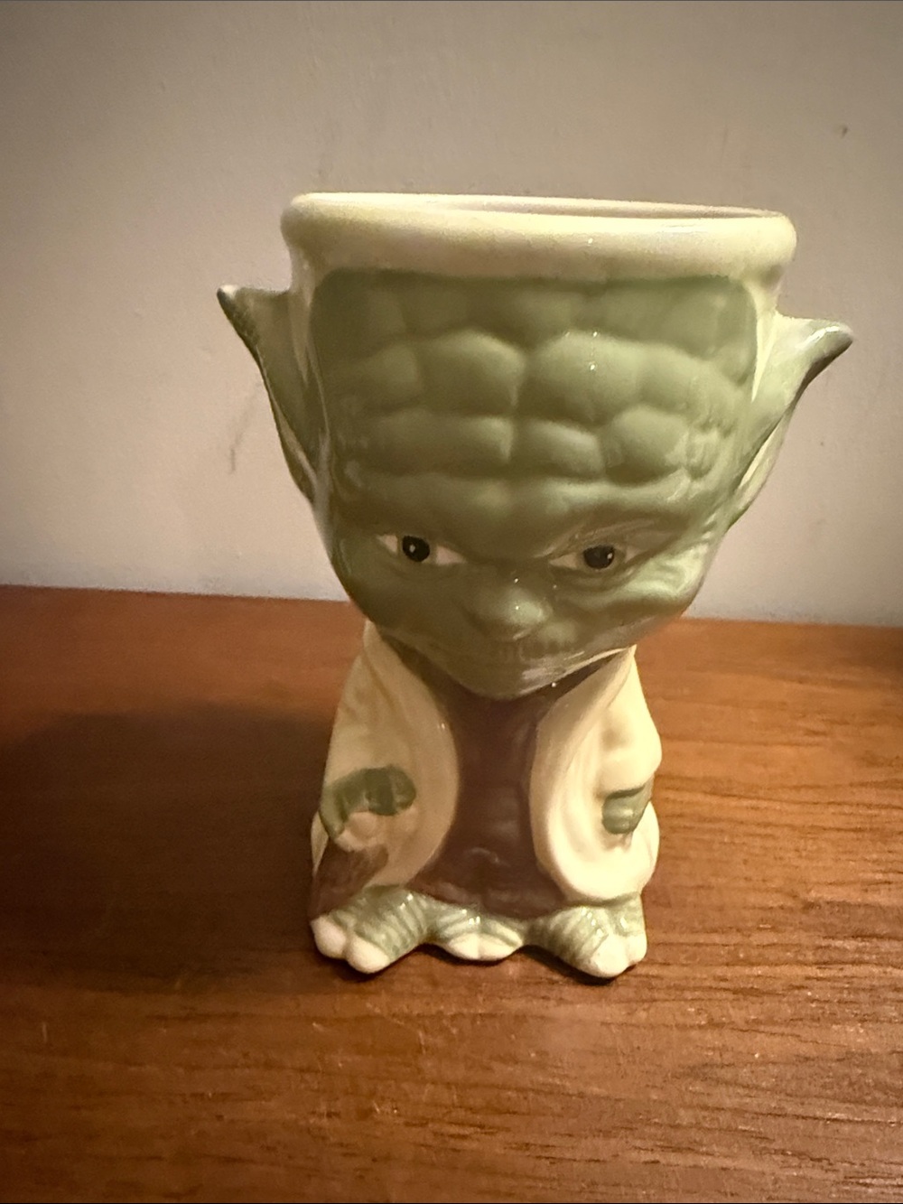 Yoda Ceramic Planter - Green and Cream Star Wars Style